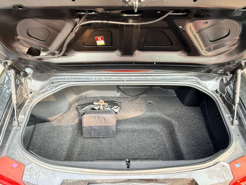 Used 2014 MAZDA MX-5 Miata Sport w/ Convenience Package RWD image 16