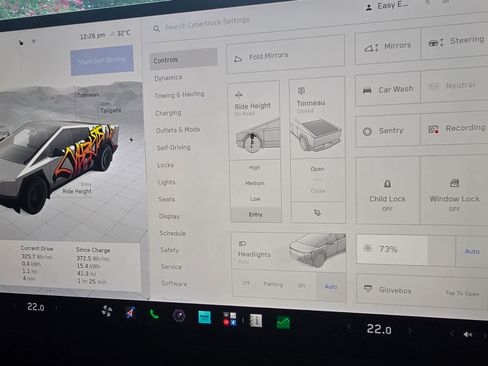 Used 2025 Tesla Cybertruck AWD Crew Cab image 11