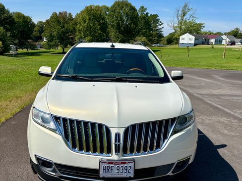 Used 2013 Lincoln MKX FWD w/ Wood Pkg image 8