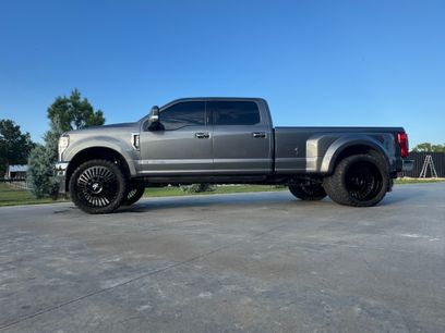 Used 2022 Ford F350 Lariat w/ Lariat Ultimate Package