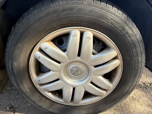 Used 2001 Toyota Camry LE image 16