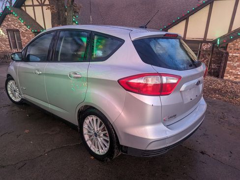 Used 2013 Ford C-MAX SE w/ Winter Pkg image 5