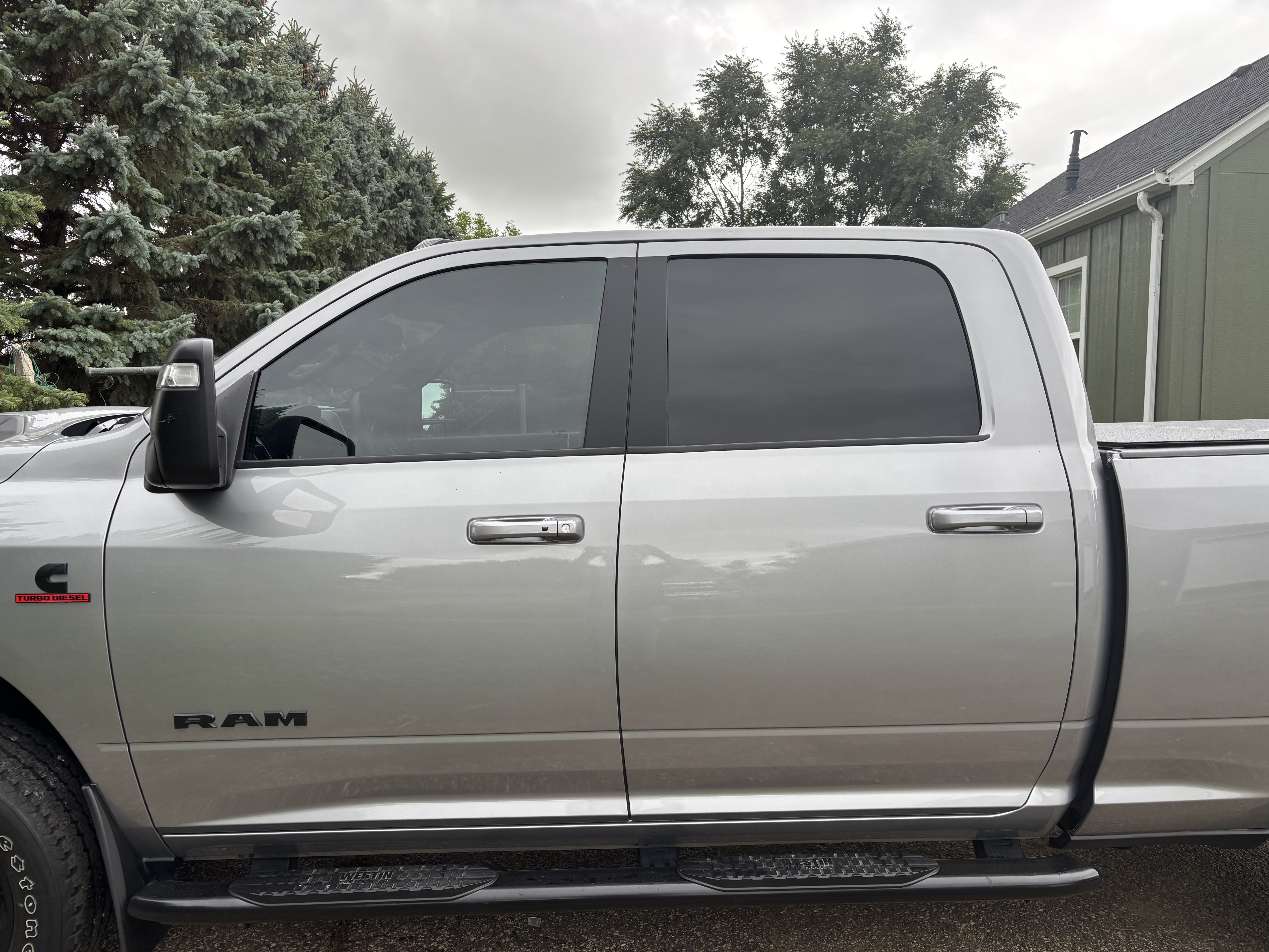 Used 2024 RAM 2500 Laramie w/ Night Edition AWD/4WD image 11