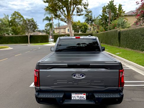 Used 2025 Ford F150 XL RWD image 10