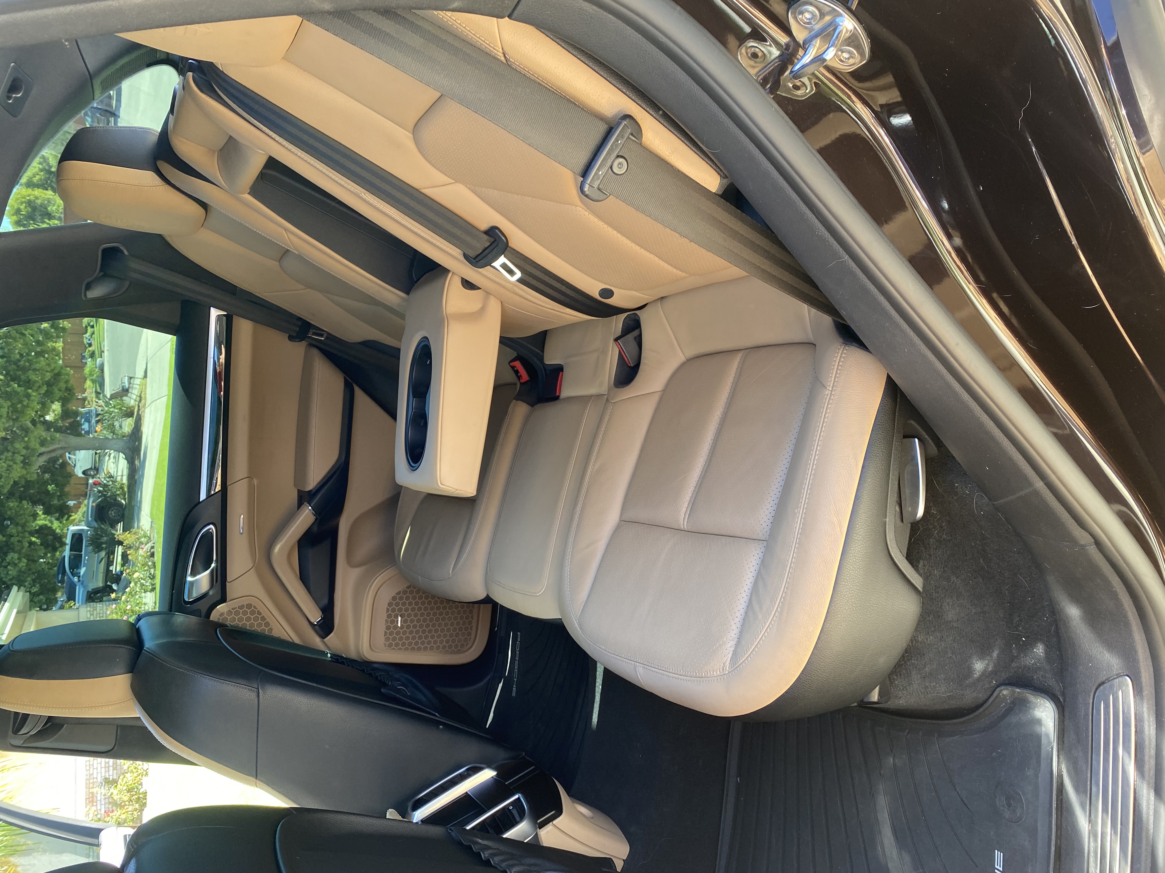 Used 2014 Porsche Cayenne AWD/4WD image 17
