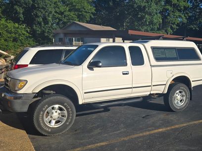 Used 2000 Toyota Tacoma PreRunner w/ Value Pkg