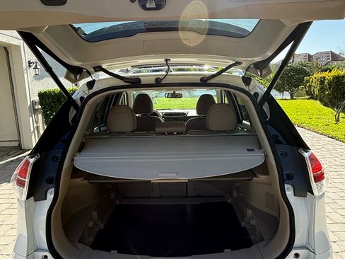 Used 2014 Nissan Rogue SL w/ SL Premium Package image 5