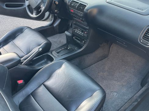 Used 1995 Acura Integra LS FWD image 13