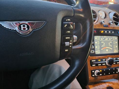 Used 2005 Bentley Continental GT image 2