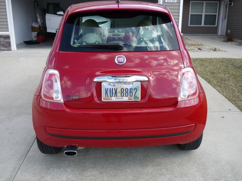 Used 2015 FIAT 500 Pop image 5