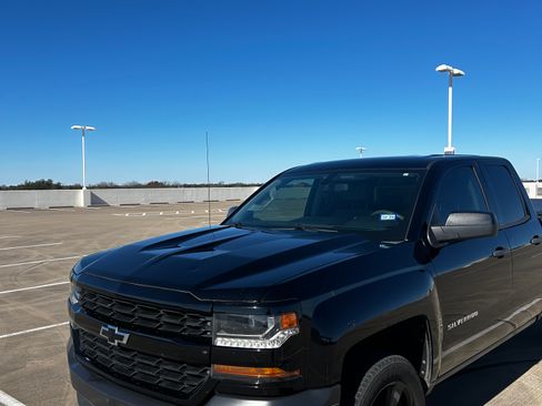 Used 2017 Chevrolet Silverado 1500 W/T w/ Black Out Edition image 1
