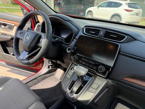 Used 2018 Honda CR-V EX image 19