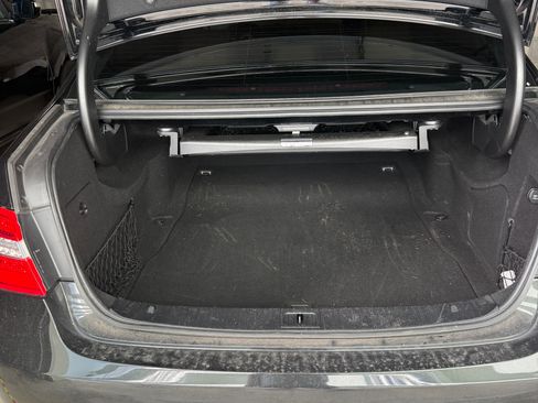 Used 2013 Mercedes-Benz E 350 Sedan image 12