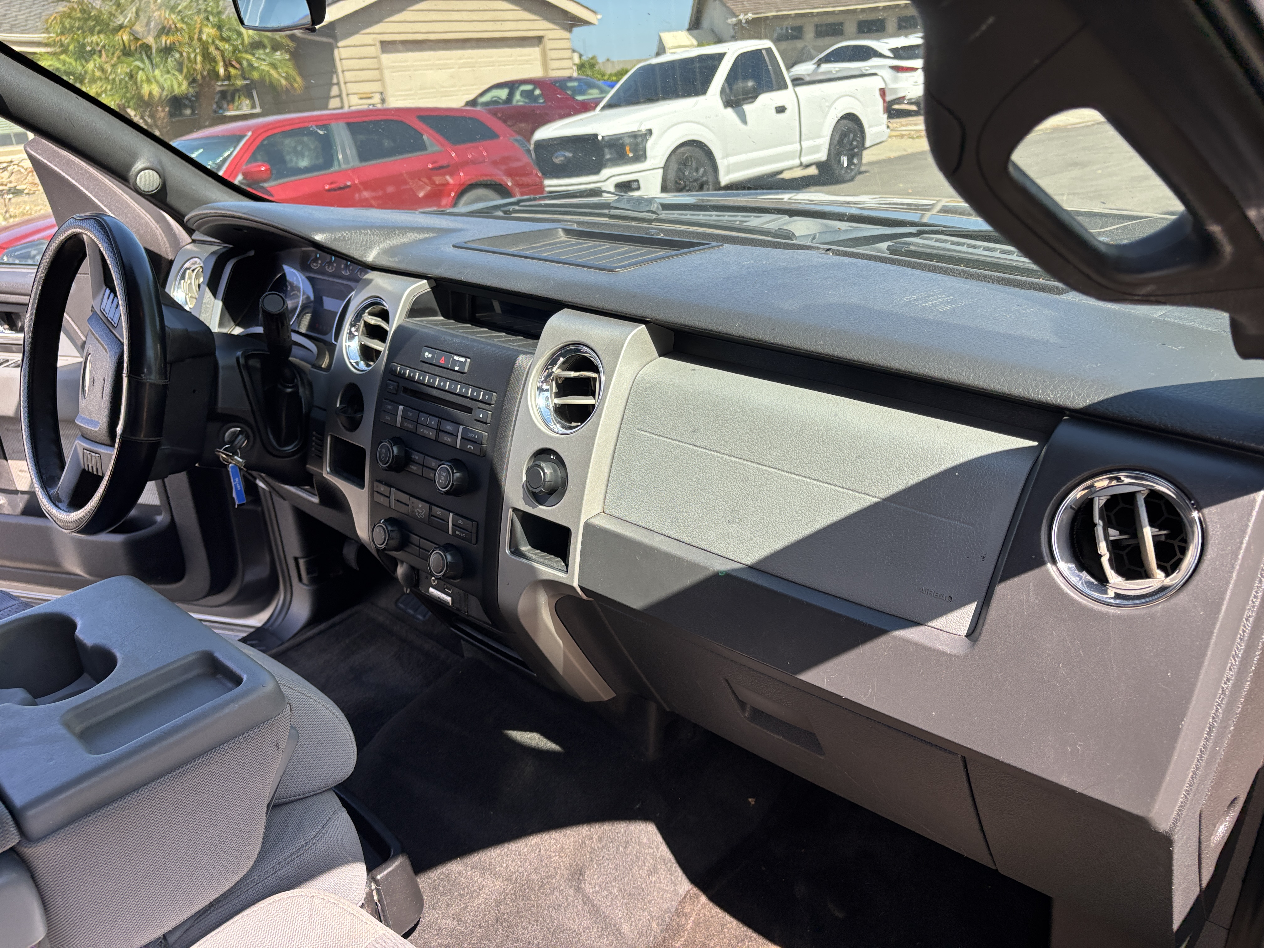 Used 2013 Ford F150 XLT RWD image 2