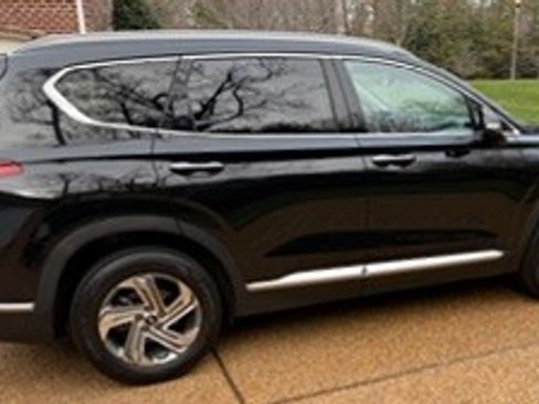 Used 2023 Hyundai Santa Fe SEL w/ Premium Package image 2