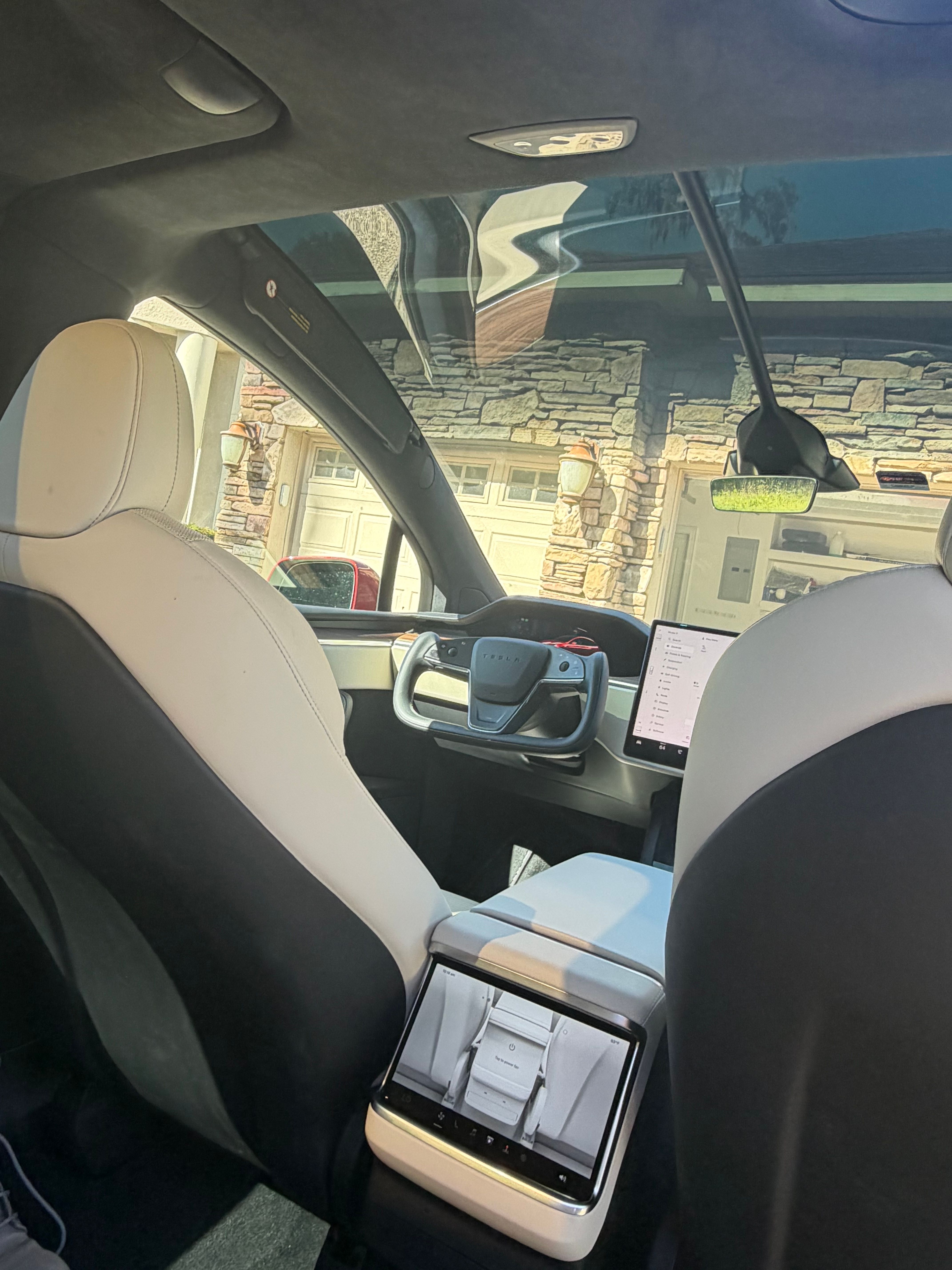 Used 2025 Tesla Model X AWD/4WD image 11