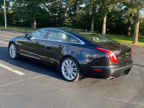 Used 2015 Jaguar XJ L Portfolio image 4