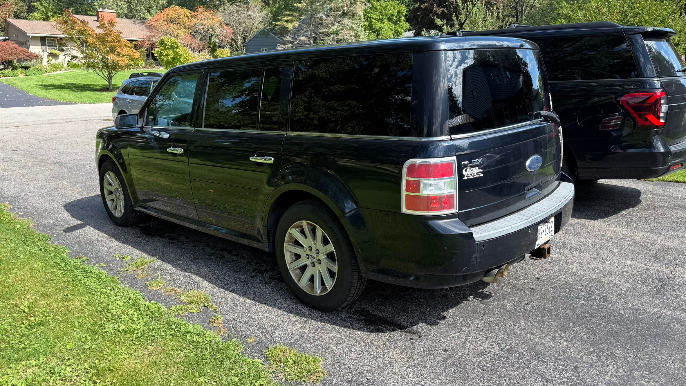 Used 2010 Ford Flex SEL FWD image 5