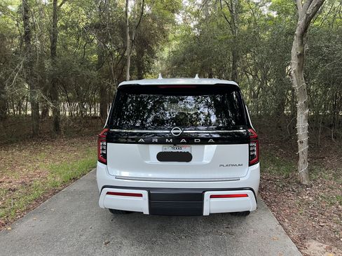 Used 2026 Nissan Armada Platinum RWD image 5