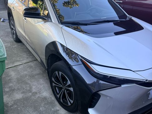 Used 2023 Toyota bZ4X XLE Sport Utility 4D w/ Weather Package image 11