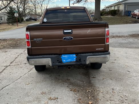 Used 2012 Ford F150 XLT w/ XLT Chrome Pkg image 5