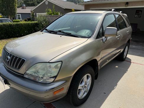 Used 2003 Lexus RX 300 2WD image 2