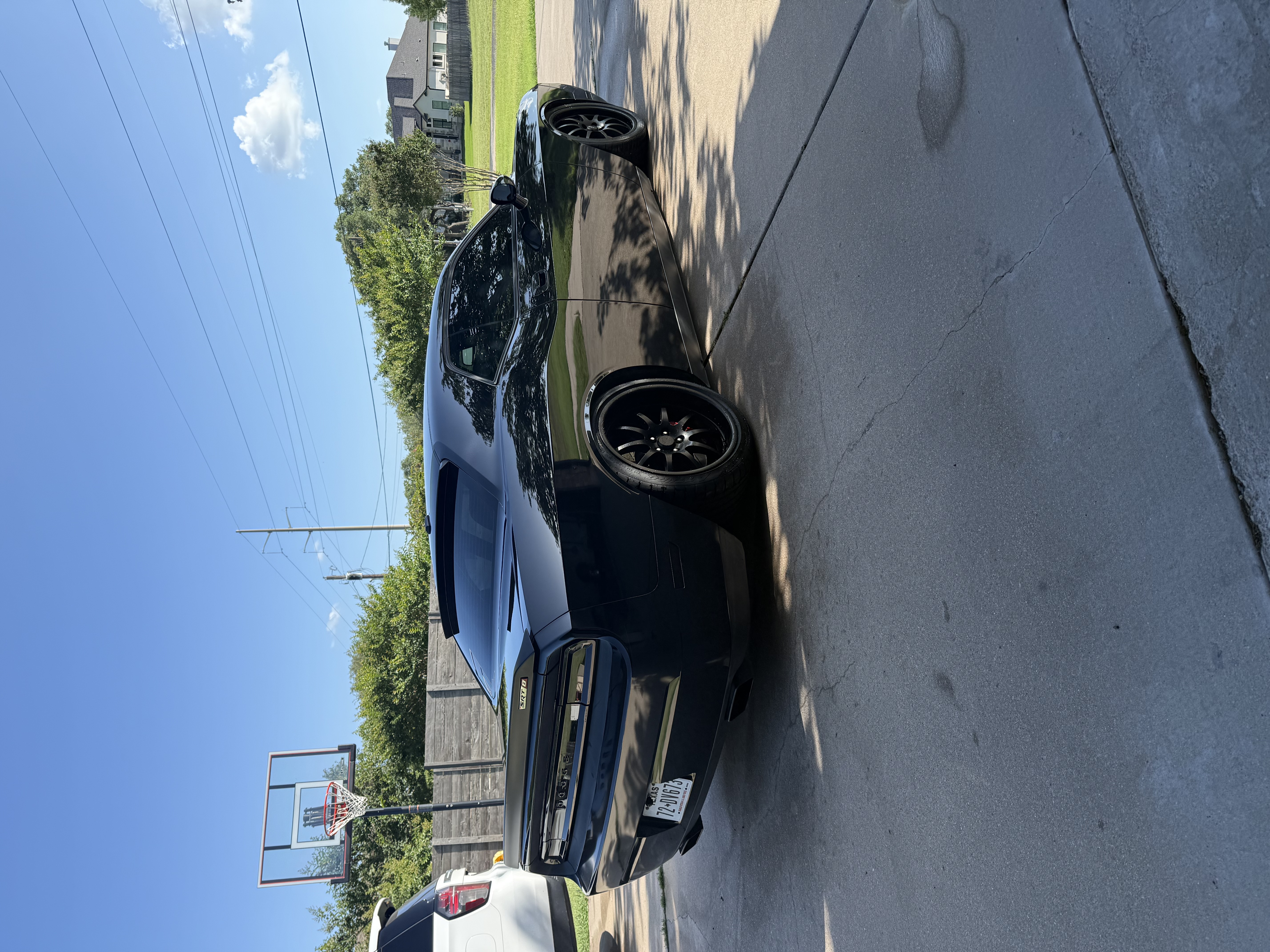 Used 2009 Dodge Challenger SRT8 w/ SRT Option Group II RWD image 5