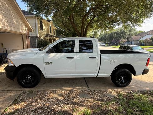 Used 2022 RAM 1500 Tradesman w/ Electronics Group AWD/4WD image 5