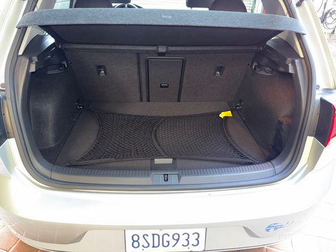 Used 2019 Volkswagen e-Golf SE w/ Driver Assistance Package image 10