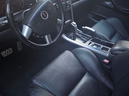 Used 2005 Pontiac GTO image 24