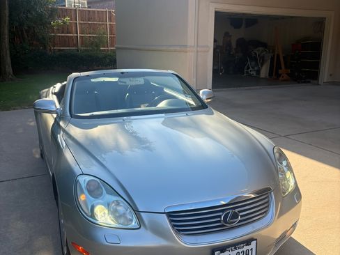 Used 2002 Lexus SC 430 Convertible RWD image 25