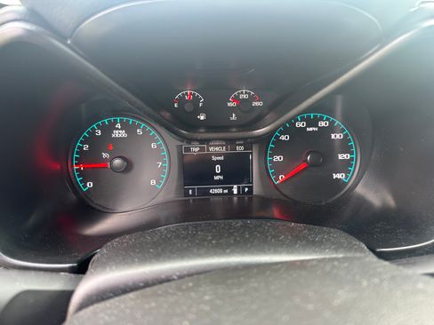 Used 2022 Chevrolet Colorado LT image 16