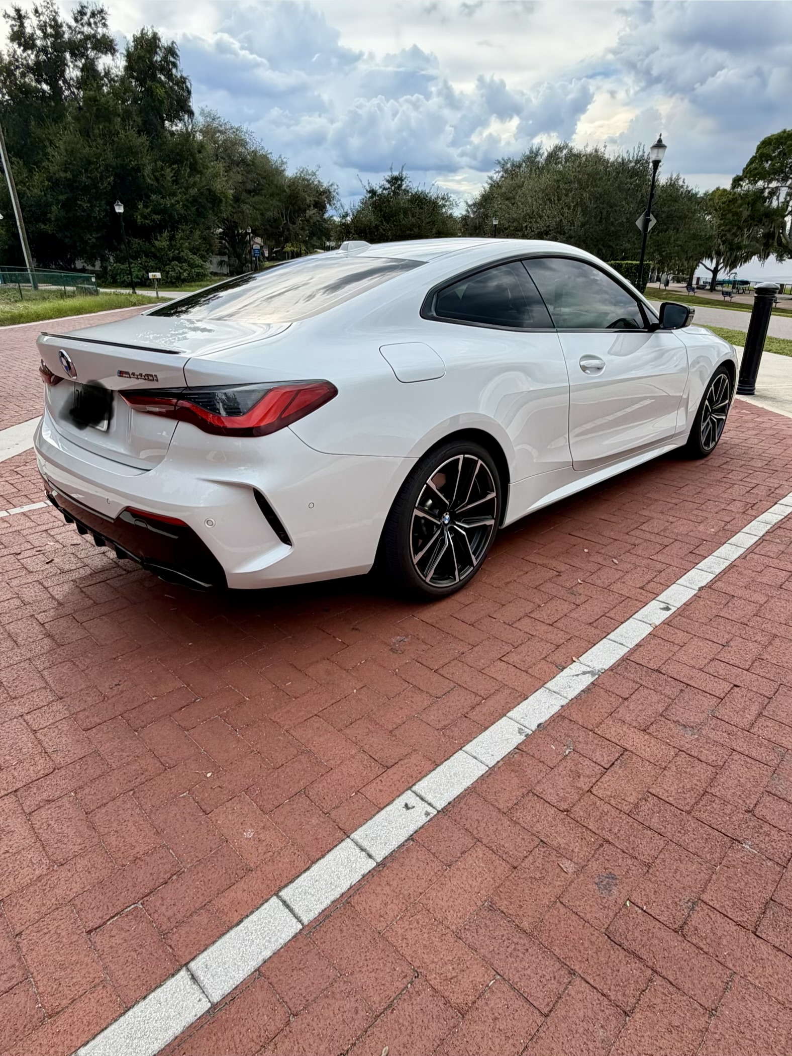 Used 2024 BMW M440i Coupe RWD image 6