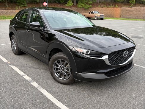 Used 2021 MAZDA CX-30 FWD 2.5 S image 1