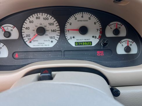 Used 2001 Ford Mustang Cobra image 4