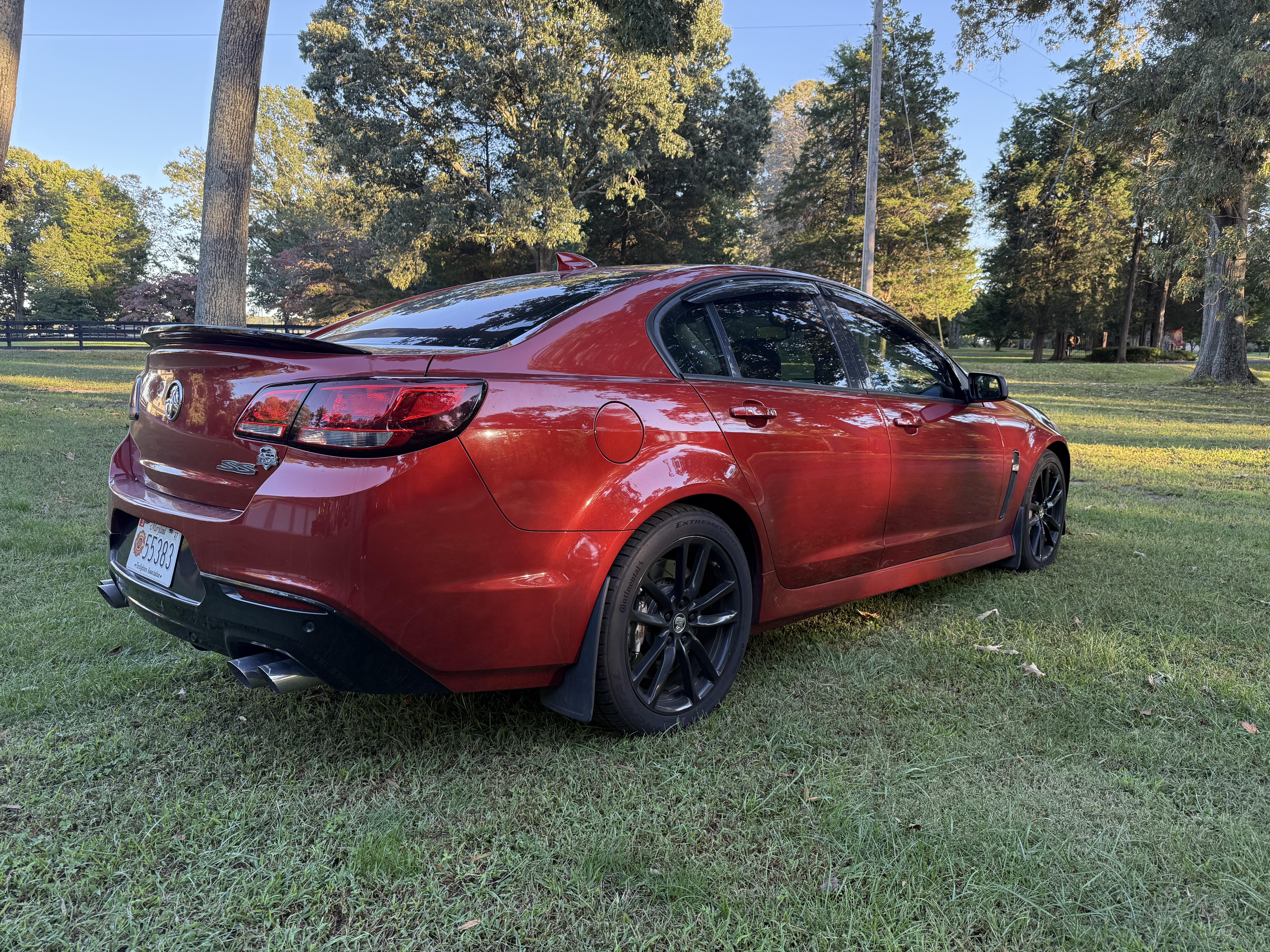 Used 2015 Chevrolet SS RWD image 6