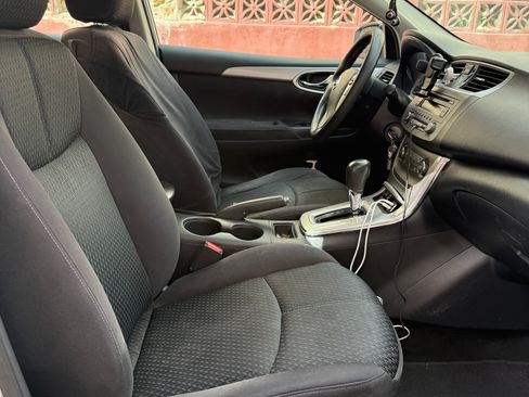Used 2014 Nissan Sentra SR image 12