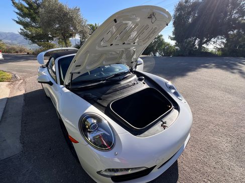 Used 2013 Porsche 911 Carrera image 8