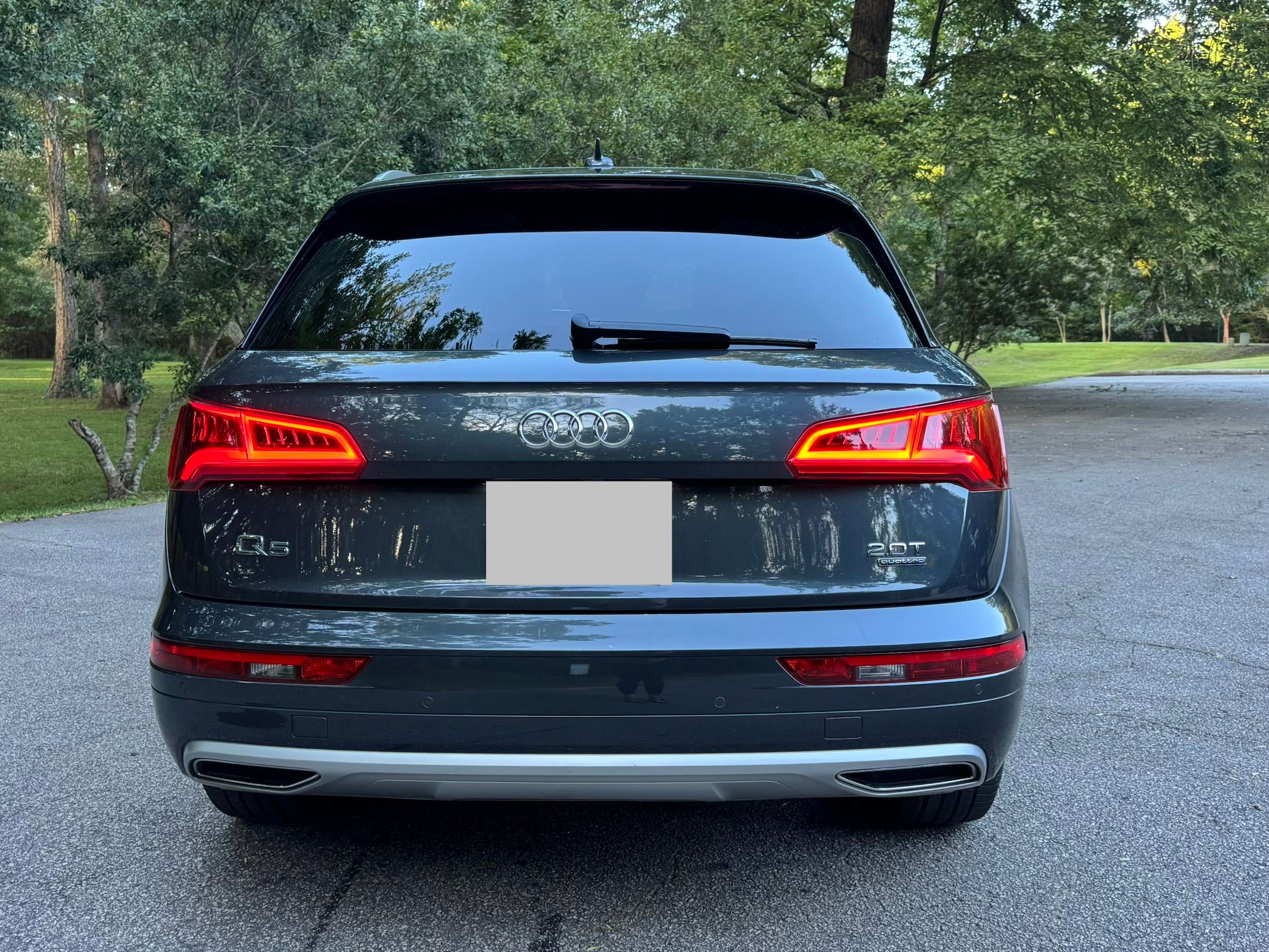 Used 2018 Audi Q5 2.0T Premium Plus w/ Premium Plus Package AWD/4WD image 10