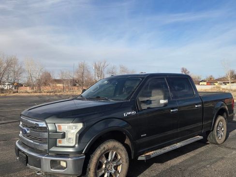 Used 2015 Ford F150 Lariat w/ Equipment Group 502A Luxury image 5