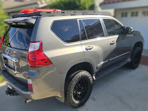 Used 2010 Lexus GX 460 Premium image 5