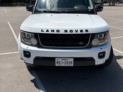 Used 2016 Land Rover LR4 HSE Silver Edition AWD/4WD image 5