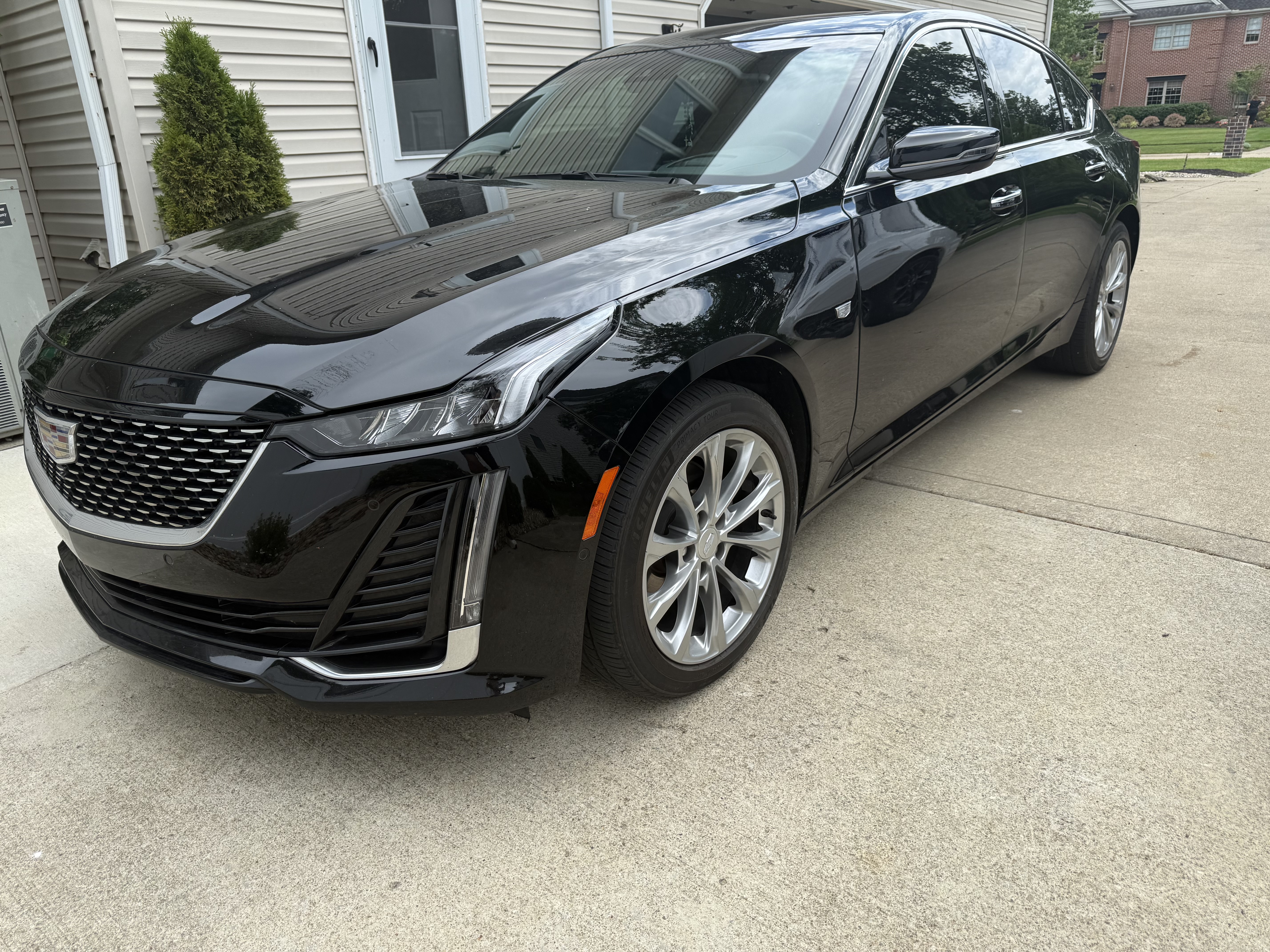 Used 2023 Cadillac CT5 Luxury AWD/4WD image 1