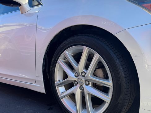 Used 2015 Lexus CT 200h image 24