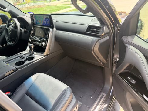 Used 2024 Lexus LX 600 4WD w/ Luxury Package image 10