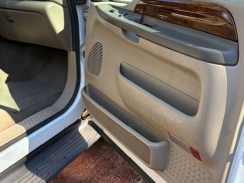 Used 2002 Ford F250 4x4 Crew Cab Super Duty image 14