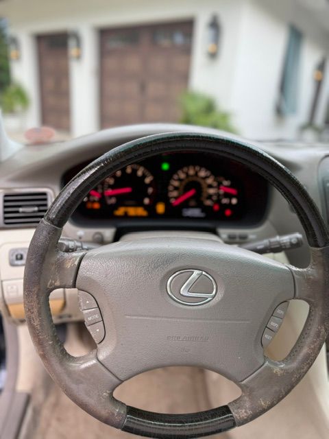 Used 2001 Lexus LS 430 w/ Ultra Luxury Pkg RWD image 20