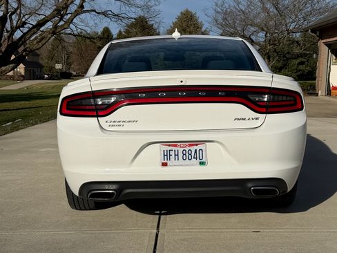 Used 2015 Dodge Charger SXT w/ Rallye Group image 5