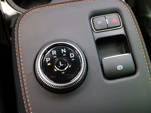 Used 2022 Ford Mustang Mach-E GT image 27