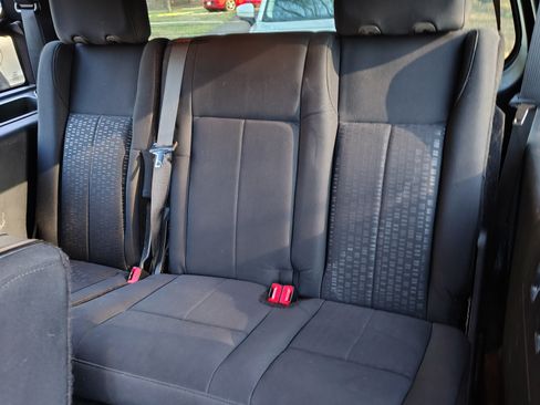 Used 2017 Ford Expedition XLT AWD/4WD image 13